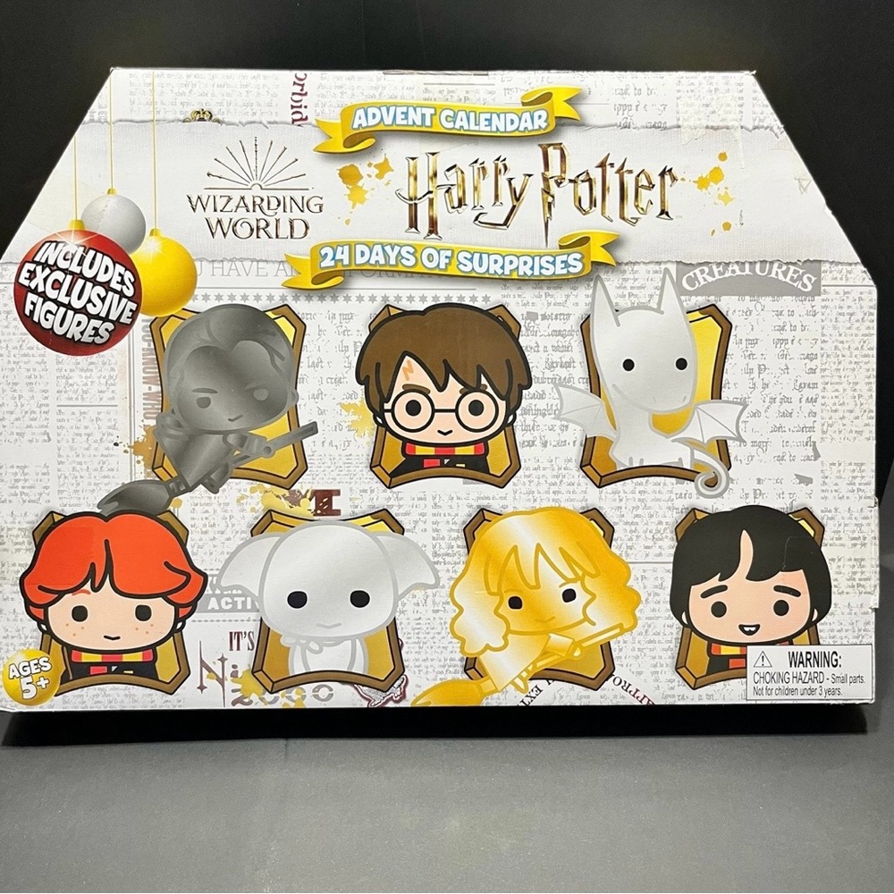 Wizarding World Harry Potter Advent Calendar, 24 Surprises & Exclusive Figures